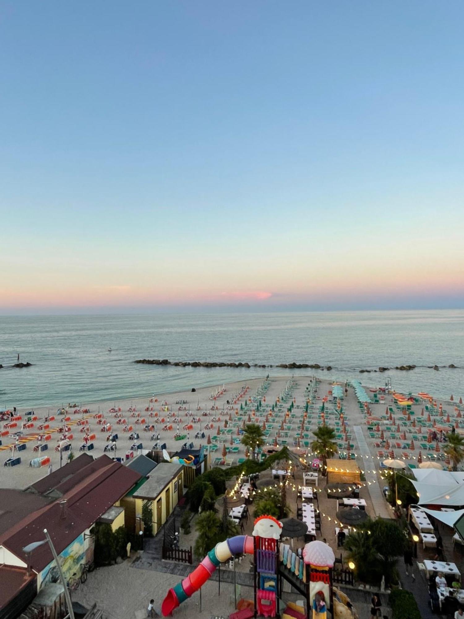 Ferienwohnung Il Balcone Sul Mare Porto Recanati Exterior foto